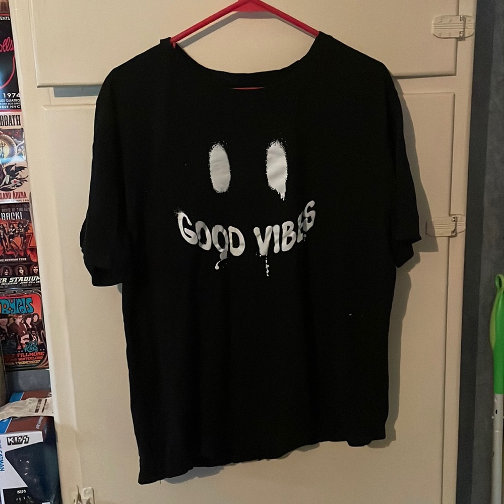 Men’s black graphic T-shirt